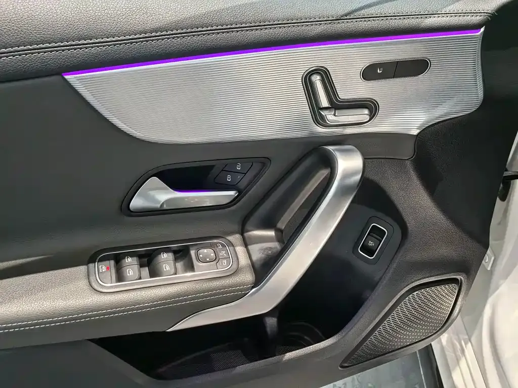 Mercedes-Benz A-Class AMG — фото 10