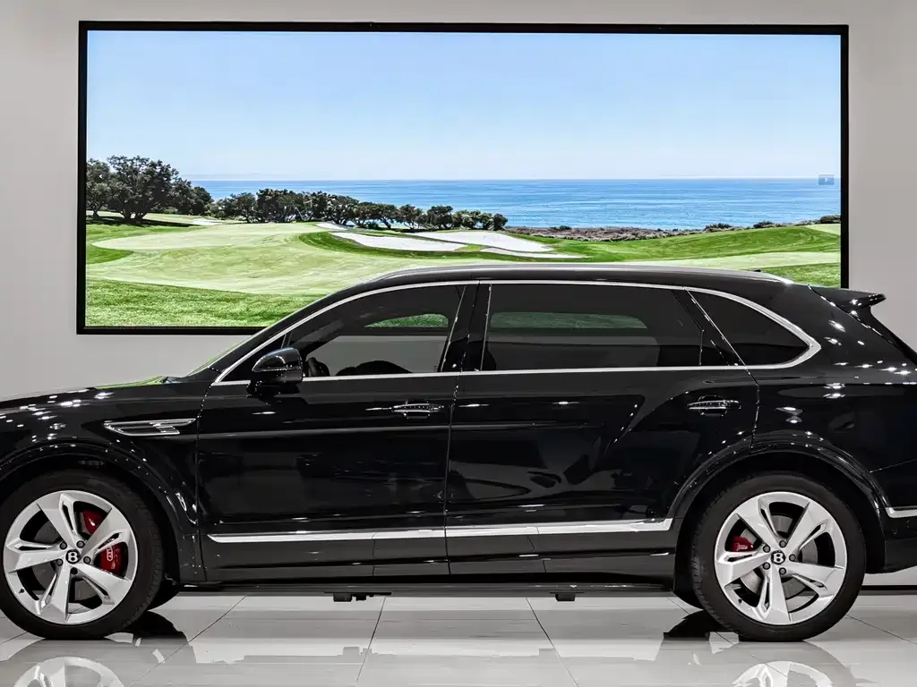 Bentley Bentayga — фото 6