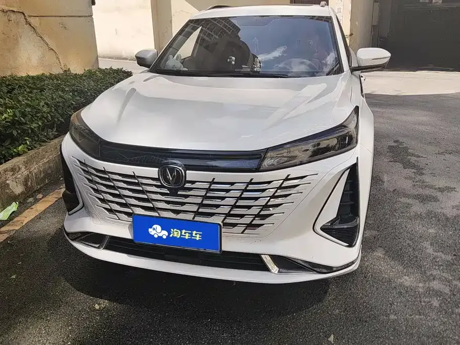 Changan CS75 PLUS — фото 8