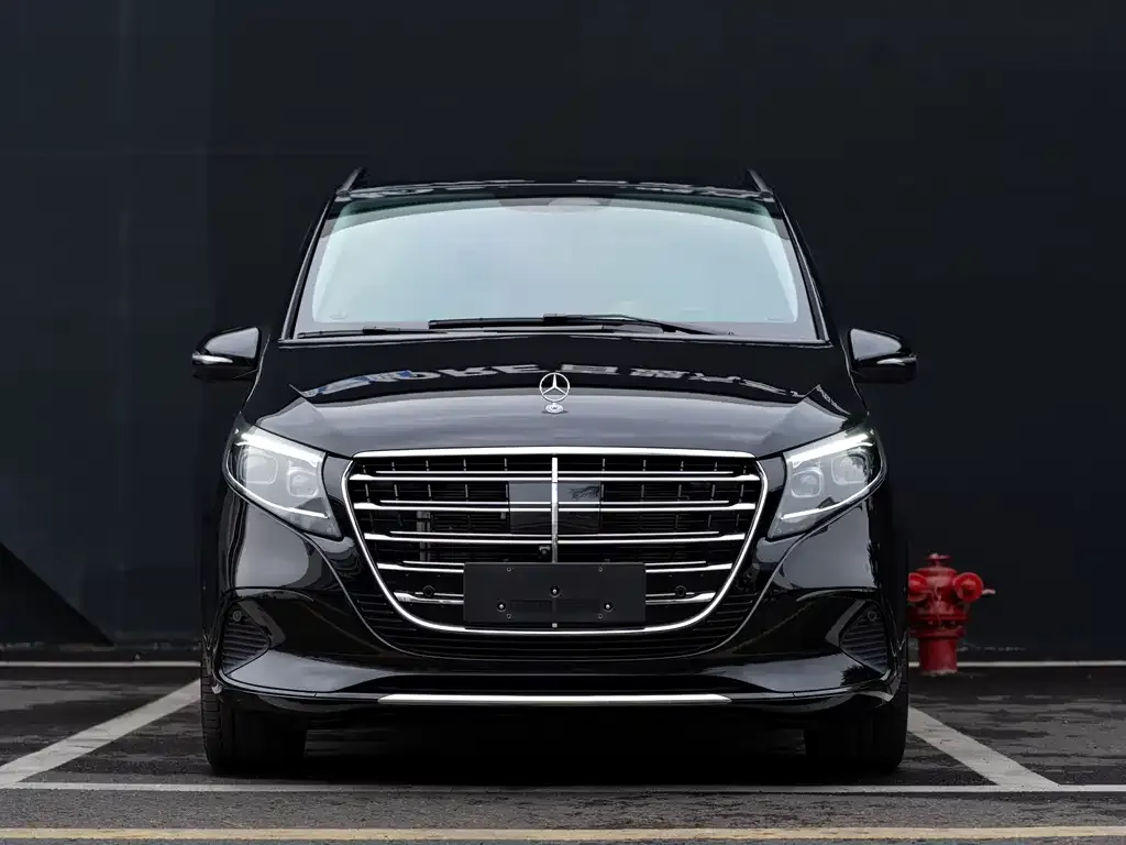 Mercedes-Benz V-Class — фото 4