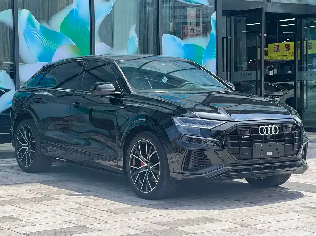 Audi Q8 — фото 4