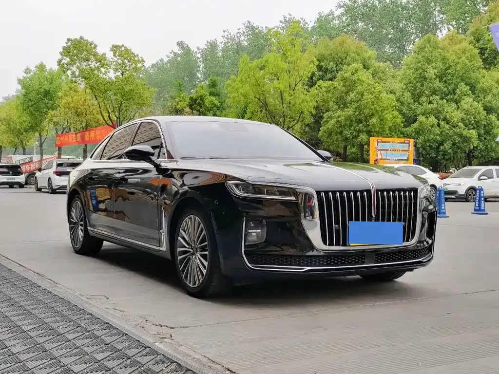 Hongqi H9 — фото 7