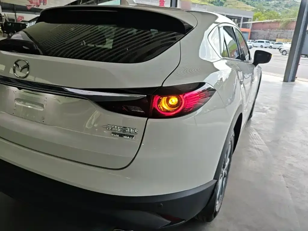 Mazda CX-4 — фото 9