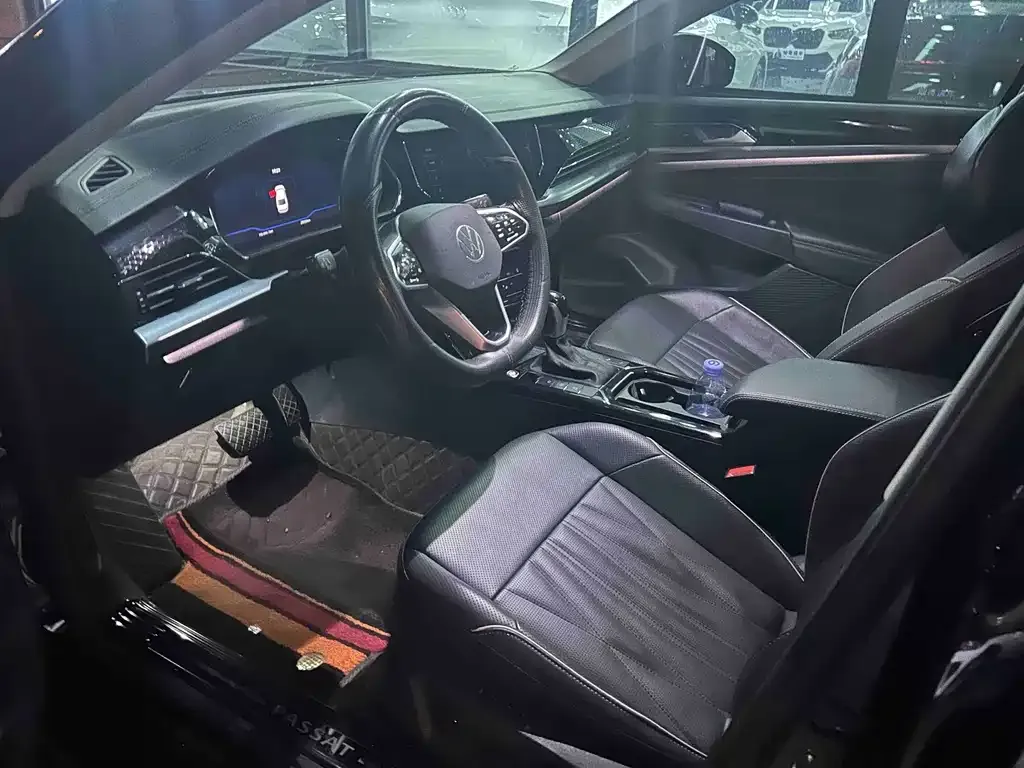 Volkswagen Passat — фото 5