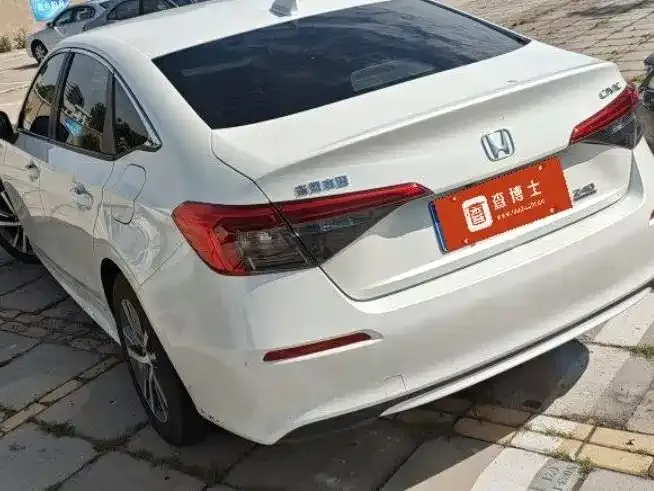 Honda Civic — фото 2