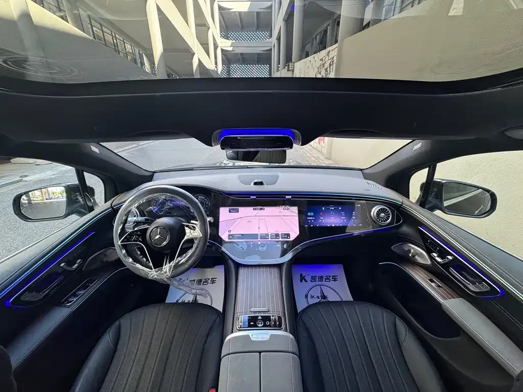 Mercedes-Benz EQS SUV — фото 2