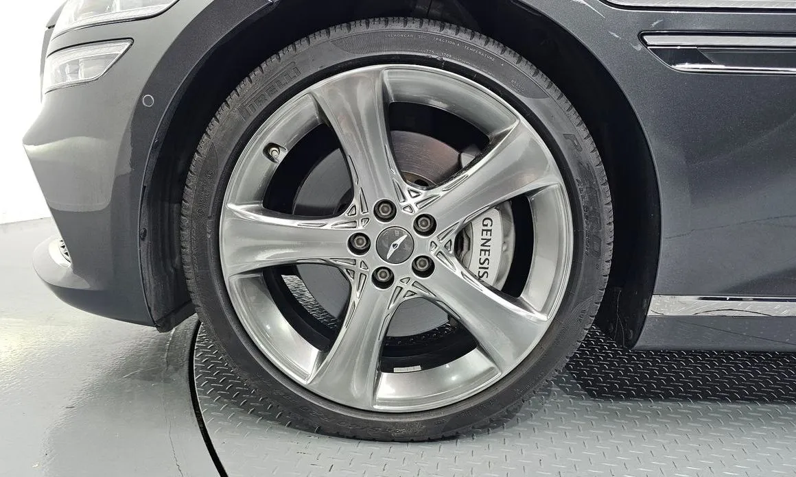 Genesis G80 — фото 10