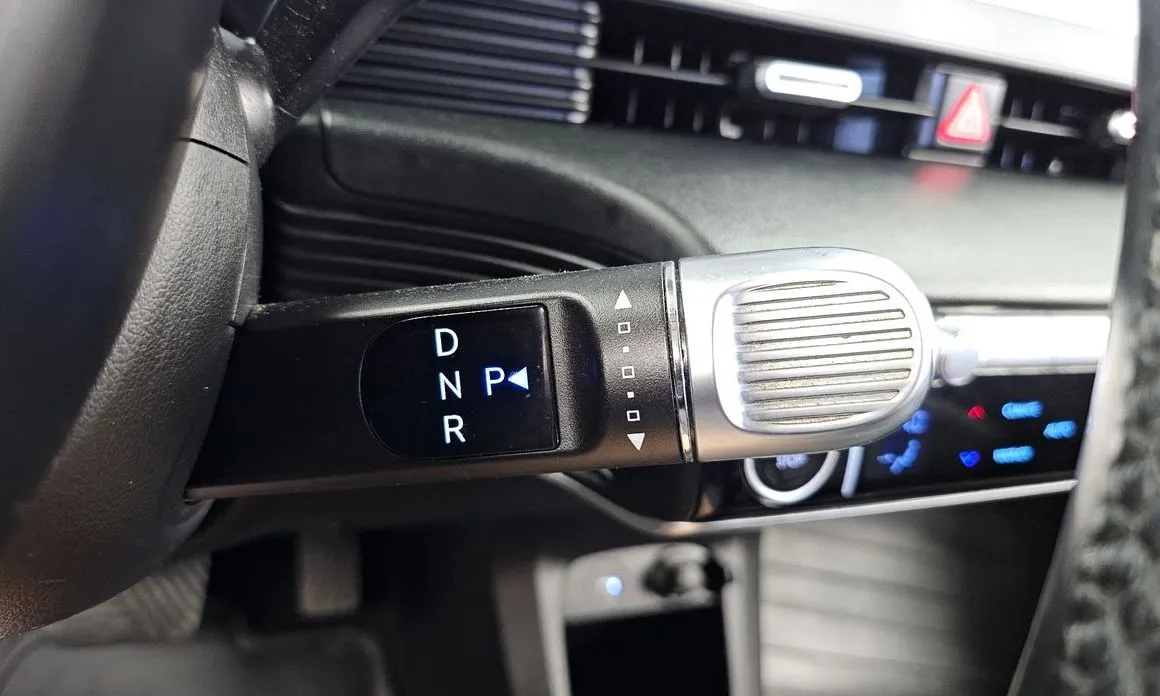 Hyundai Ioniq5 — фото 2