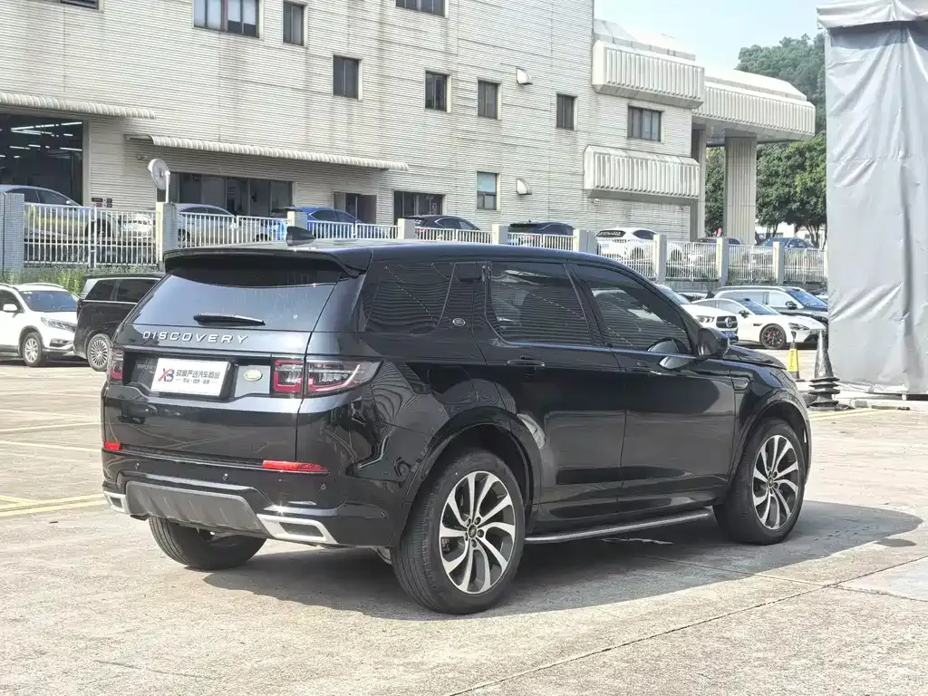 Land Rover Discovery Sport — фото 10