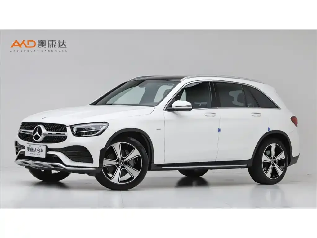 Mercedes-Benz GLC — фото 1