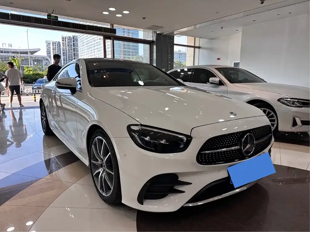 Mercedes-Benz E-Class (Import) — фото 5