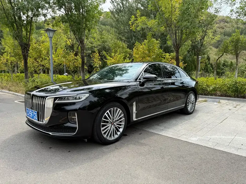Hongqi H9 — фото 1