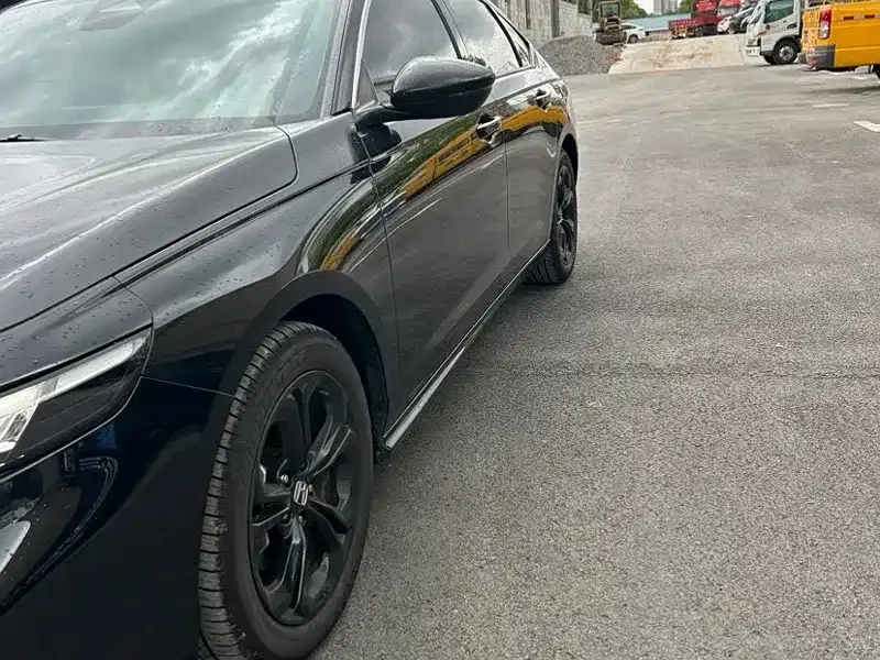 Honda Accord — фото 4