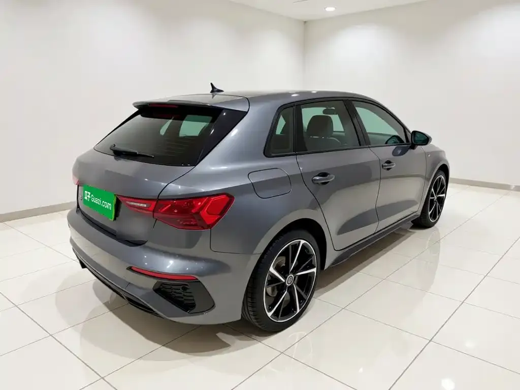 Audi A3 — фото 2