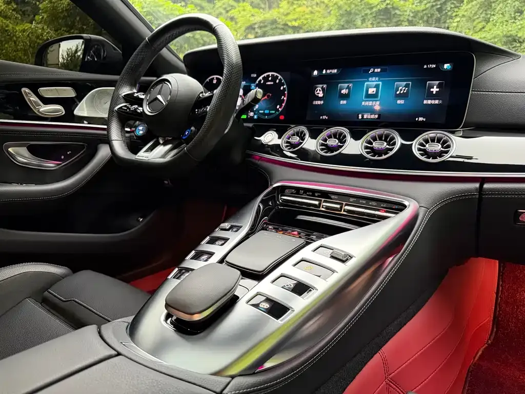 Mercedes-Benz AMG GT — фото 3