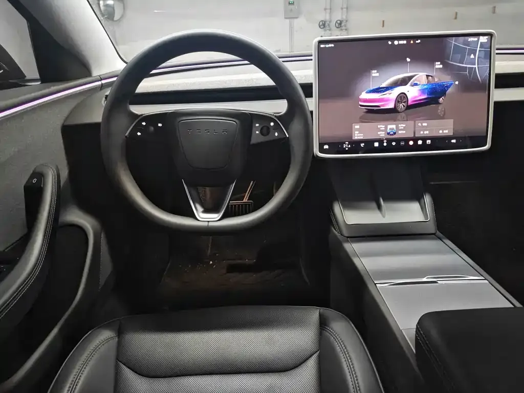 Tesla Model 3 — фото 8