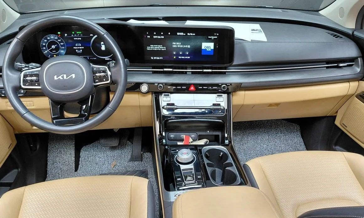 Kia Carnival — фото 6
