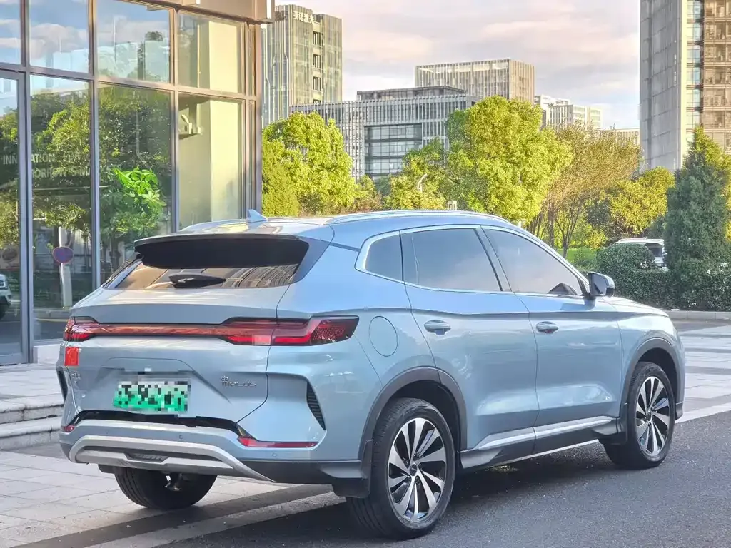 BYD PLUS New Energy — фото 7