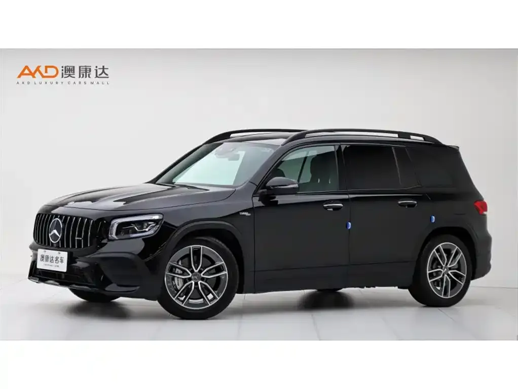 Mercedes-Benz GLB AMG — фото 1