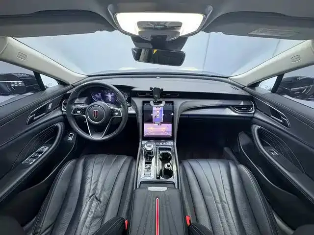 Hongqi H5 — фото 2