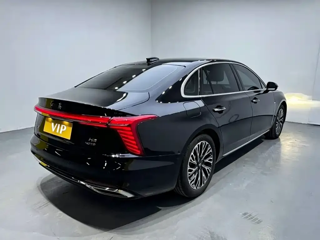 Hongqi H5 — фото 10