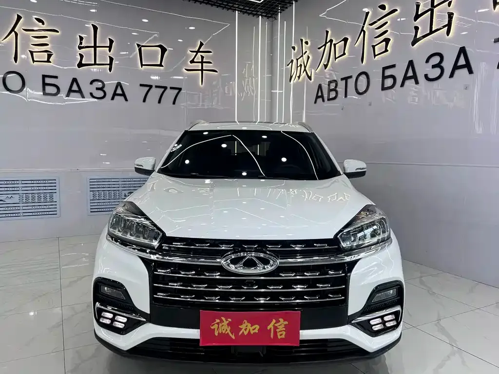 Chery Tiggo 8 — фото 9