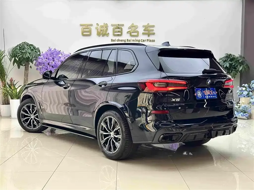 BMW X5 (Import) — фото 3
