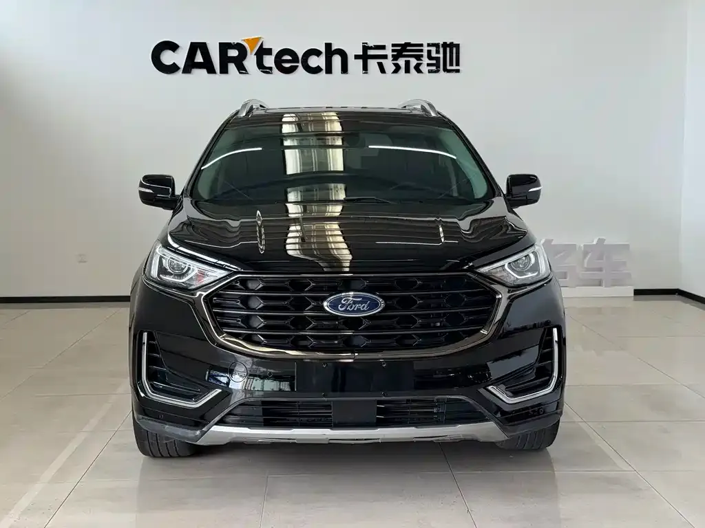 Ford Edge — фото 3