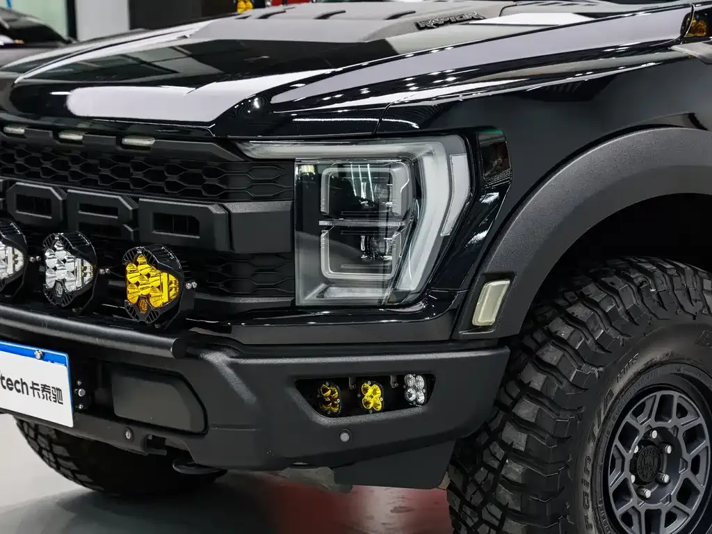 Ford F-150 Raptor — фото 7