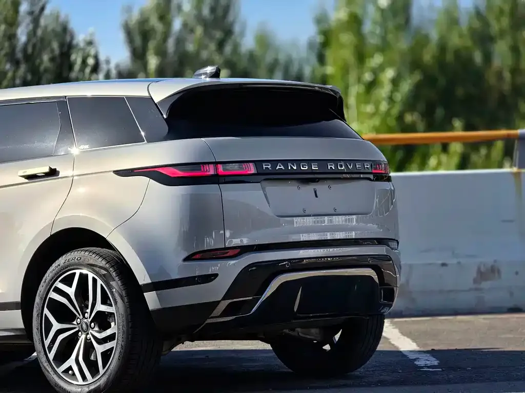 Land Rover Evoque — фото 6