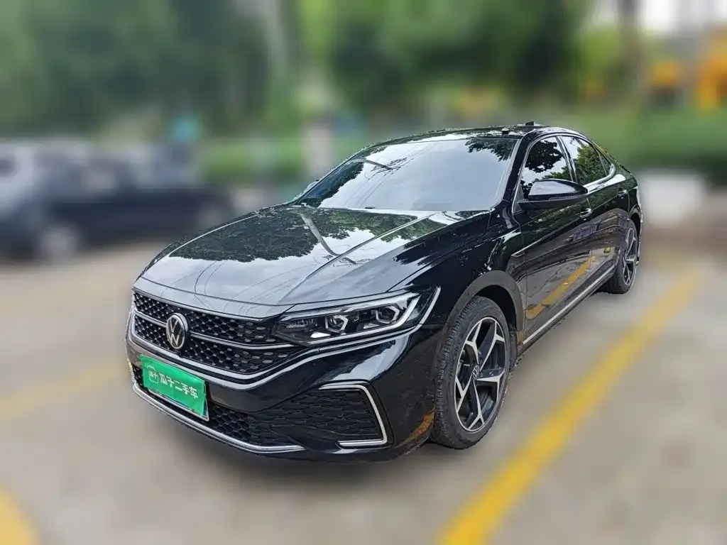 Volkswagen Passat — фото 5