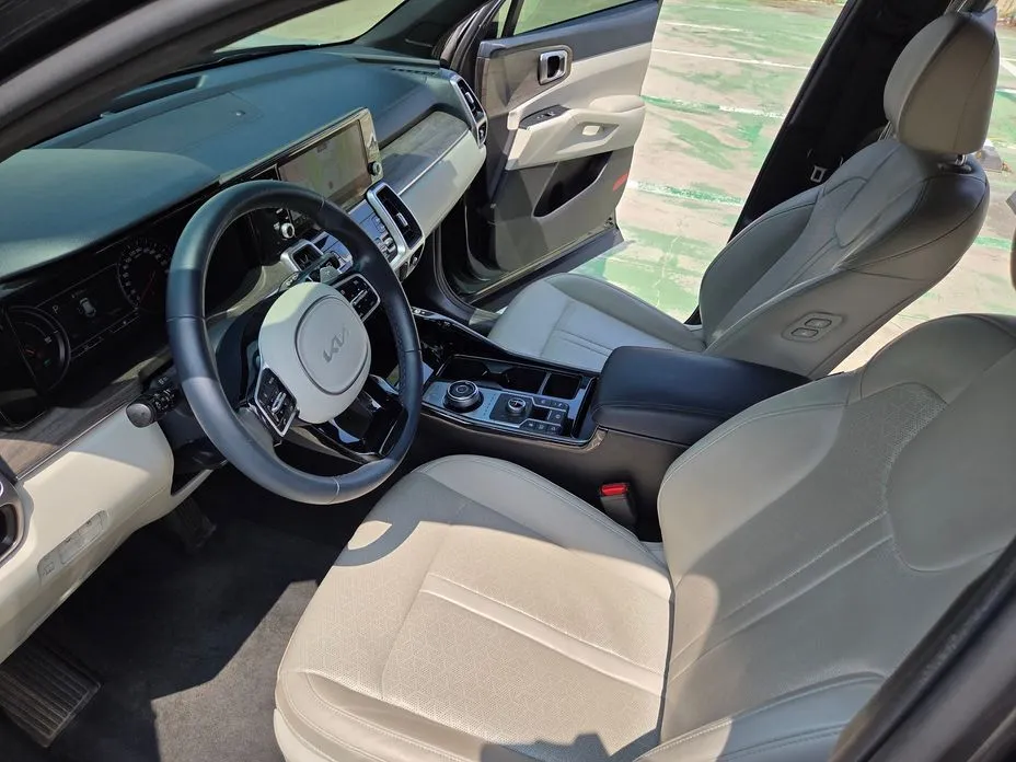 Kia Sorento — фото 5