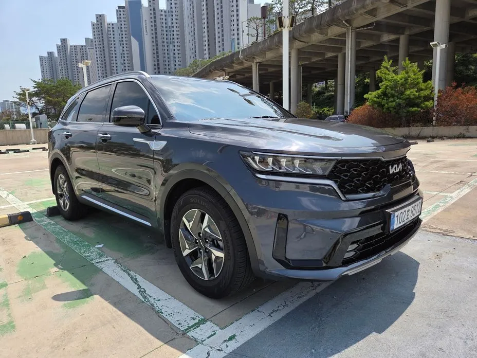 Kia Sorento — фото 4