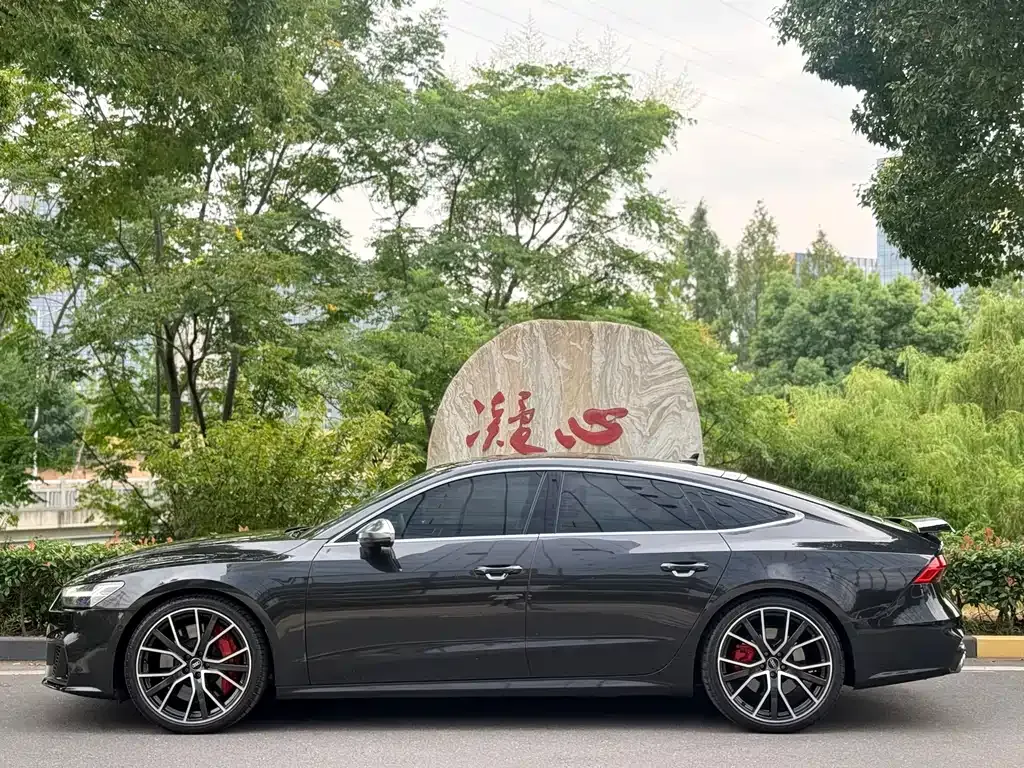 Audi S7 — фото 9