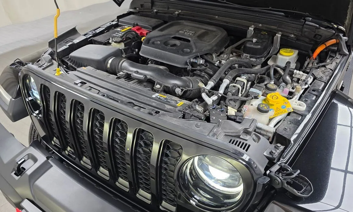 Jeep Wrangler — фото 6