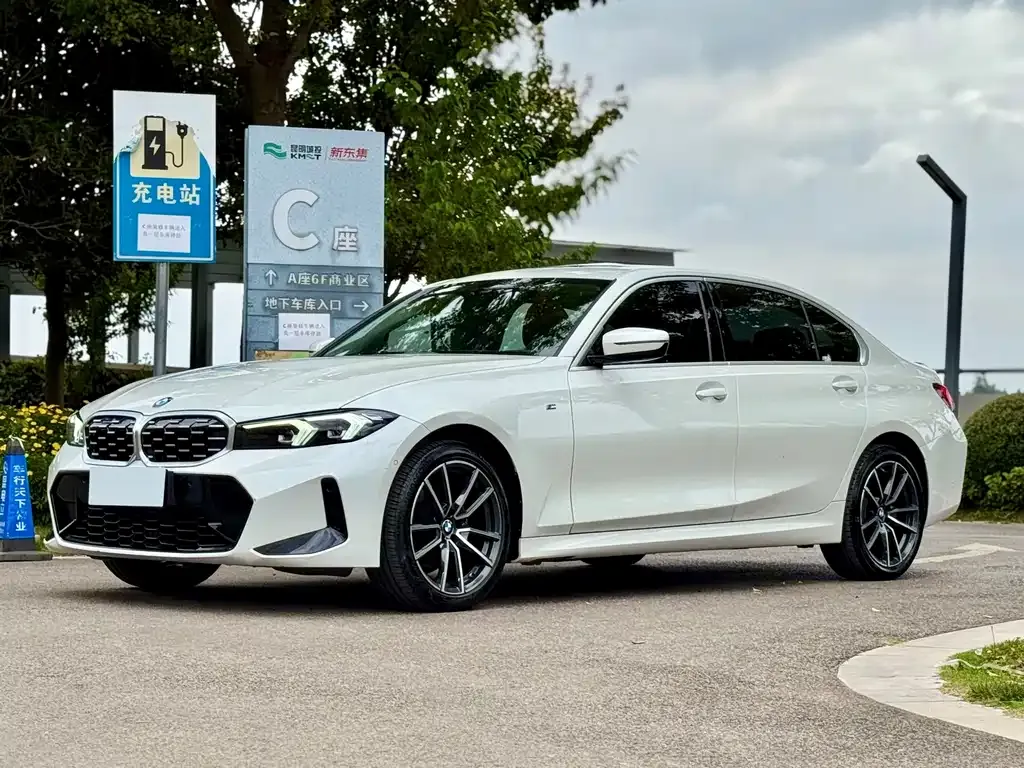 BMW 3 Series — фото 1