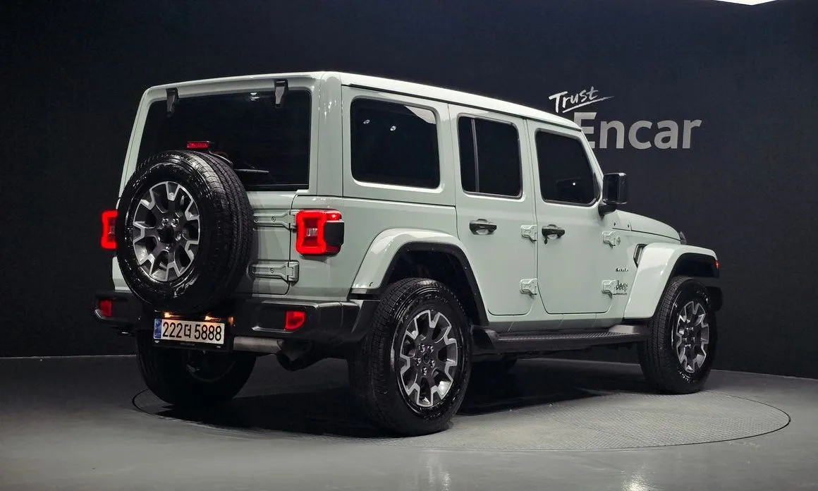 Jeep Wrangler — фото 2