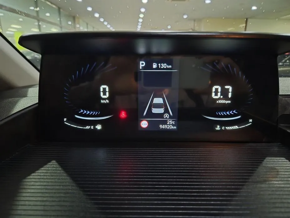 Hyundai Staria — фото 2