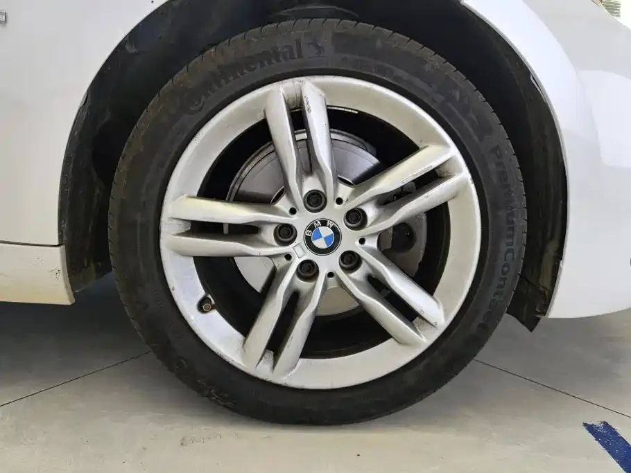 BMW 1 Series — фото 10