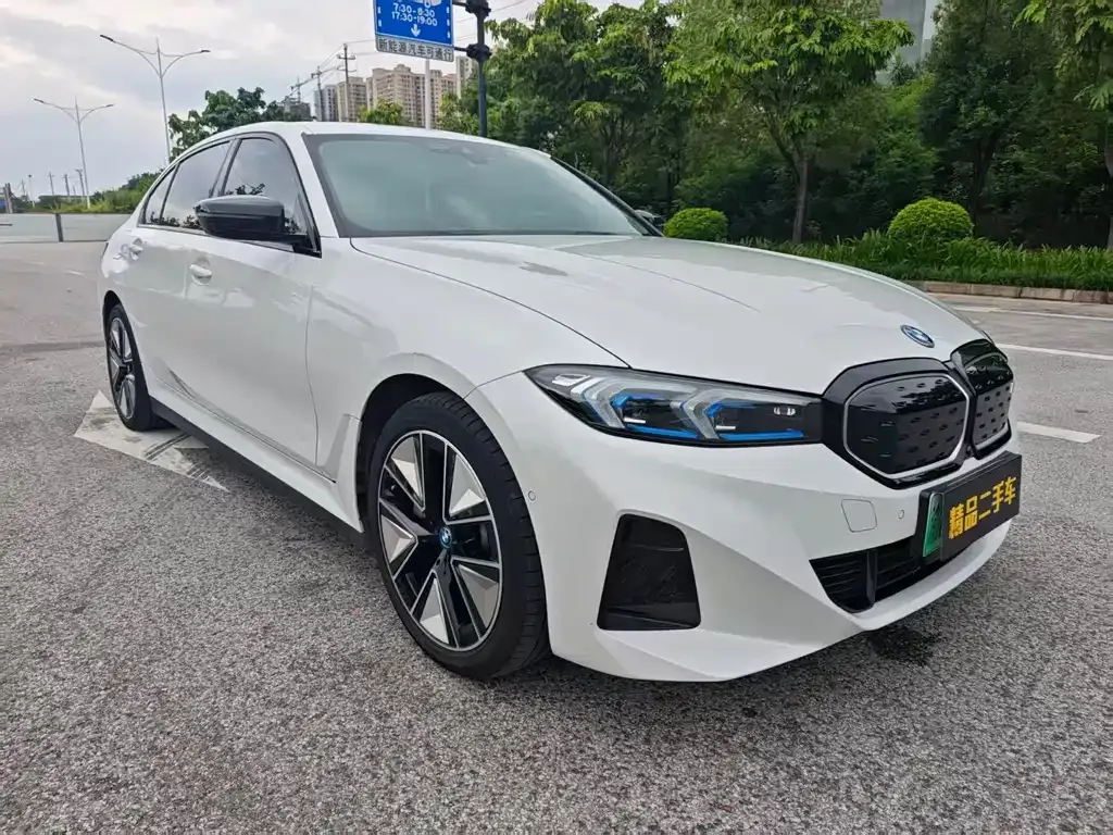 BMW i3 — фото 9
