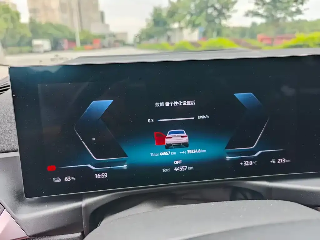 BMW i3 — фото 2