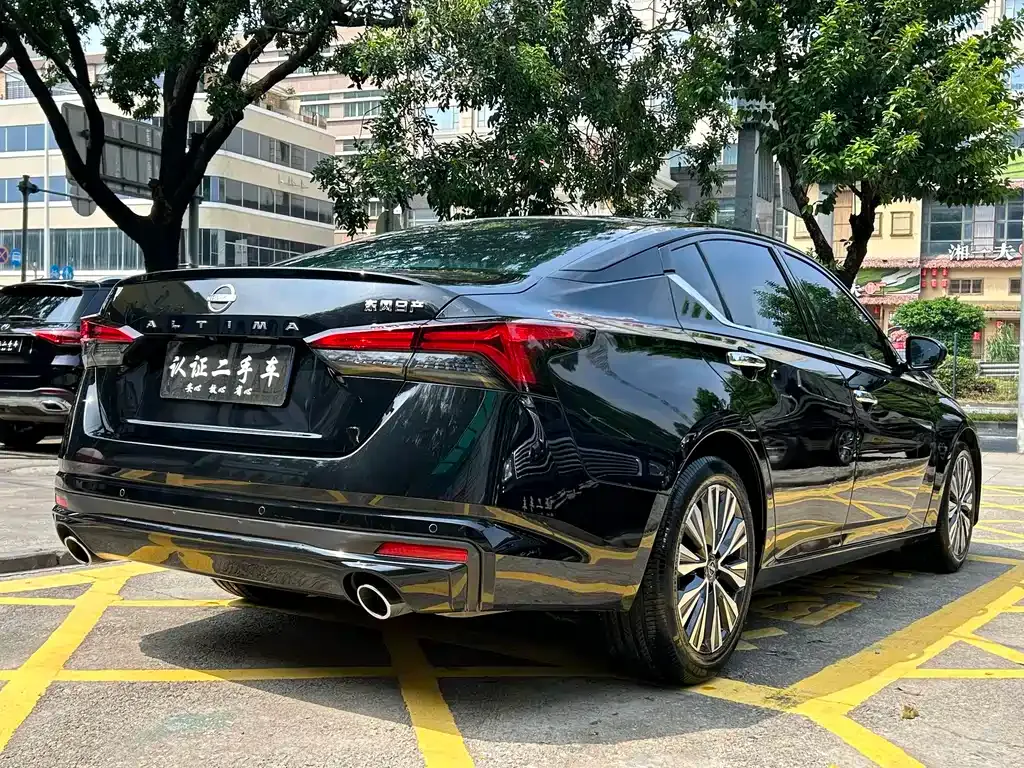 Nissan Teana — фото 10
