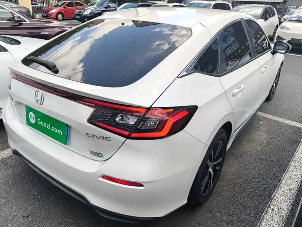 Honda Civic — фото 4