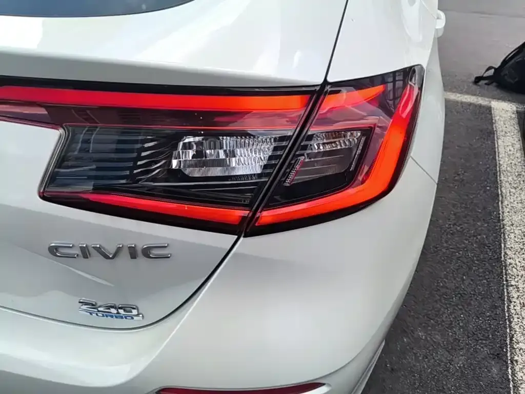 Honda Civic — фото 9