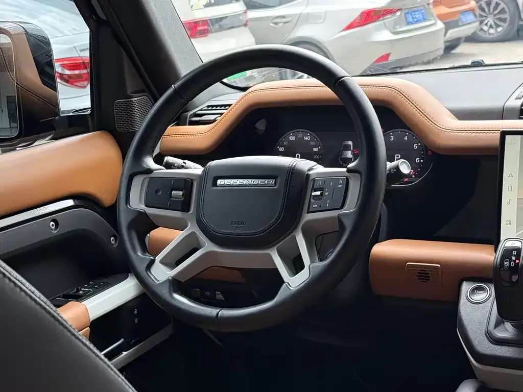 Land Rover Defender — фото 5