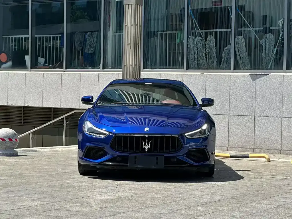 Maserati Ghibli — фото 7