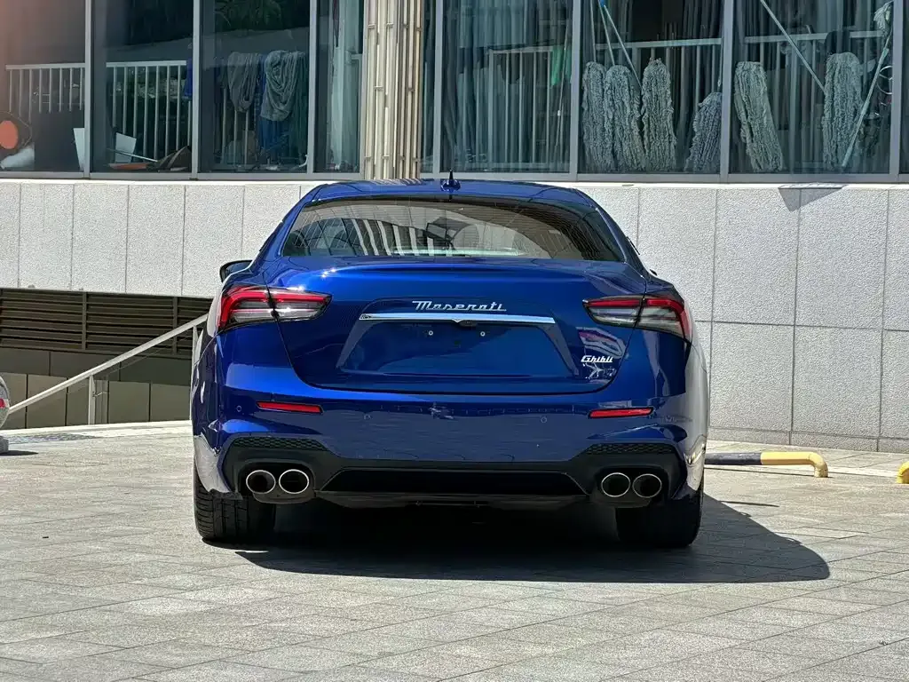 Maserati Ghibli — фото 9
