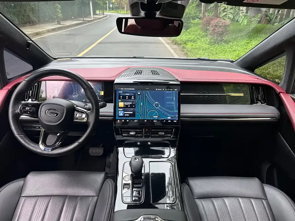 GAC Motor Trumpchi M8 — фото 10