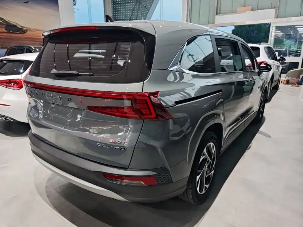 Hyundai Custo — фото 4