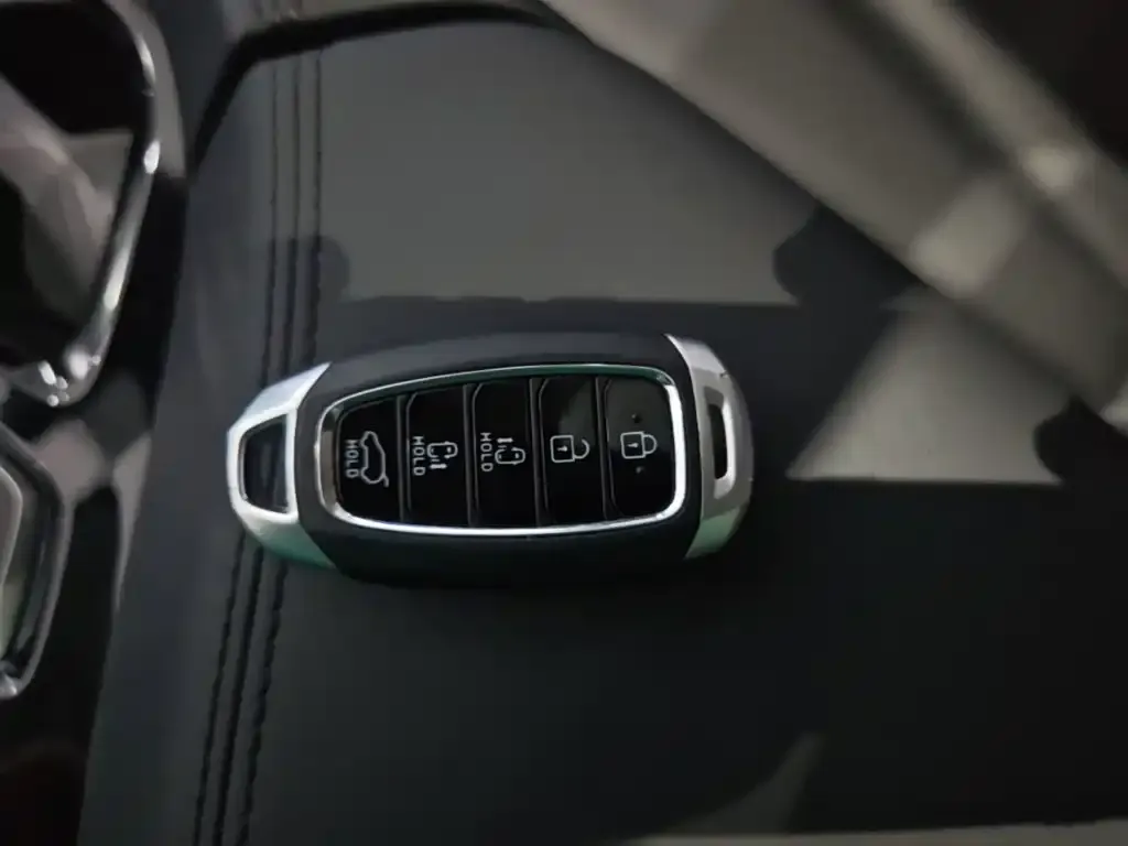 Hyundai Custo — фото 2